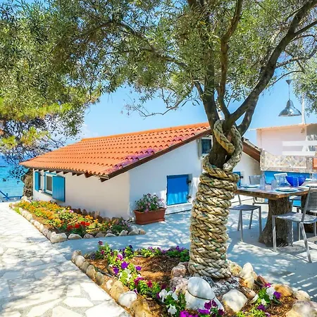 Holiday home Agyrovoli